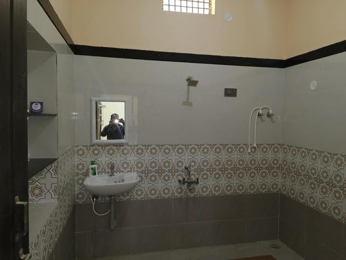 Sagar Homestay Хампи Экстерьер фото